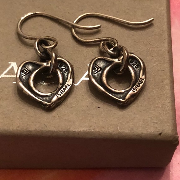 Silpada Artisan Oxidized Sterling Silver Cutout Heart Dangle Earrings W1912 - Picture 14 of 16